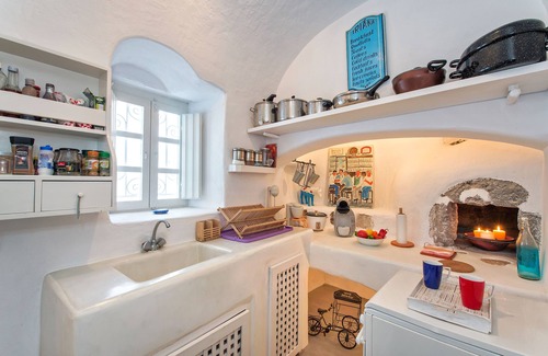 Exo Gonia Villa | Spacious 3-Bed Villa with private pool in Pyrgos