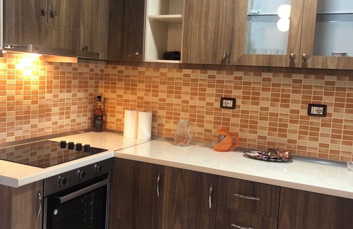 Tirana Appartement | Qemal Stafa Apartment, 2 bedroom apartment at the heart of Tirana New Bazaar.