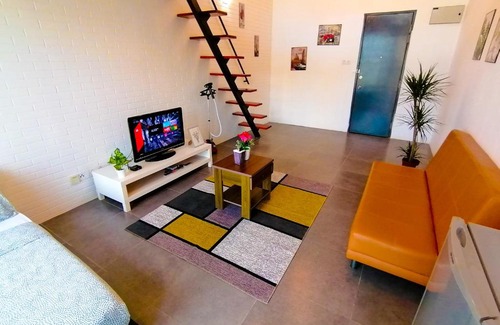 Damansara Perdana Maison | Qrac Deluxe Suite @ Petaling Jaya by QRACHOME