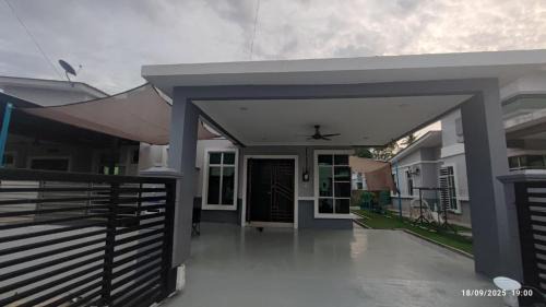 Bukit Rambai Maison | QS Homestay Melaka