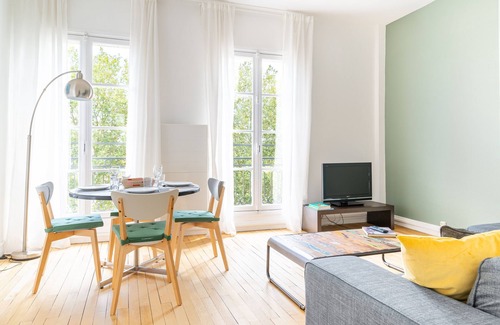 Dobree-Bon Port Appartement | Quai 63 - One Bedroom Apartment, Sleeps 4
