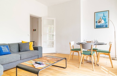 Dobree-Bon Port Appartement | Quai 63 - One Bedroom Apartment, Sleeps 4