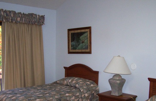 Drums Copropriété | Quail Hollow Village 2br suite Saturday check-ins