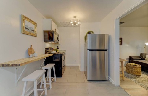 Earlewood Copropriété | Quaint 1 BR Apt | Mins from ZOO, USC & FT Jackson
