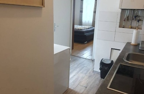 Simmering Appartement | Quaint 1BR in Simmering -Well-suited for Longstays