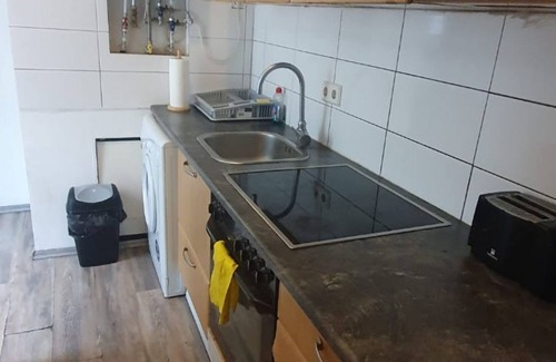 Simmering Appartement | Quaint 1BR in Simmering -Well-suited for Longstays