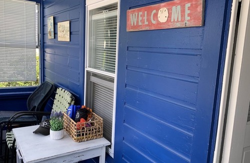 Southern Coast Cabine | Quaint 2-Bedroom Cottage