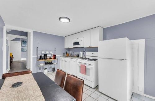 University Circle Appartement | Quaint 2 Bedrooms in Historic Little Italy