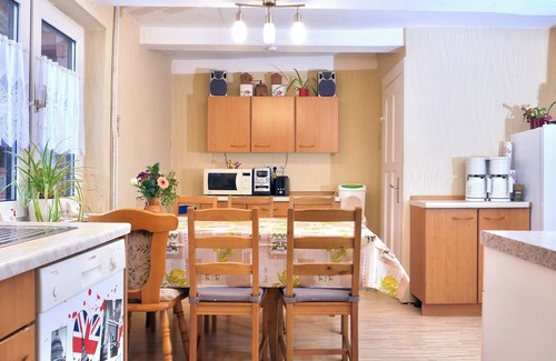 Hohenstein Autre | Quaint 4-sided farmhouse for up to 15 people between Südharz, Kyffhäuser Eichsfeld