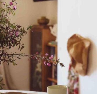 Bridport Maison | Quaint and intimate 1-bed seaside cottage