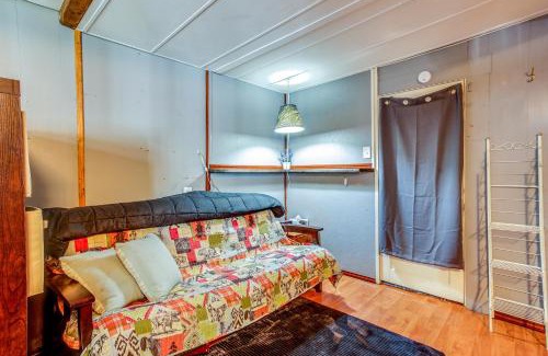 Paradise Estates Appartement | Quaint Ashford Studio Stay 5 Mi to Mt Rainier!