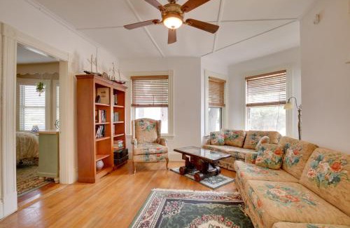 Beverly Maison | Quaint Beverly Townhome Walk to Beach and Downtown!