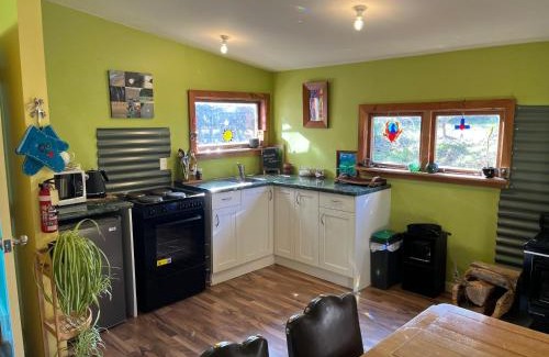Motueka Valley Appartement | Quaint Country Cottage