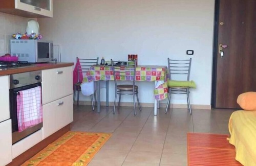 Marina di Caulonia Appartement | Quaint little apt for 4 with pool