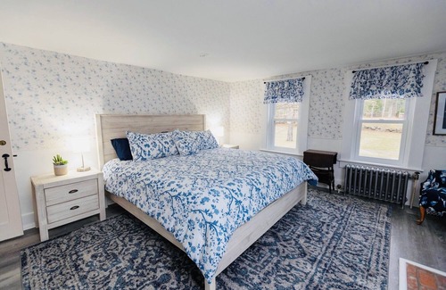 Francestown Lit Et Petit-Déjeuner | Quaint New England Inn at Crotched Mountain!