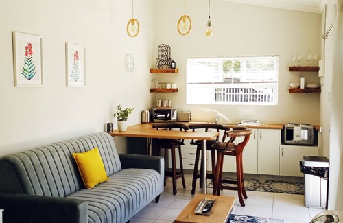 Paarl Appartement | Quaint self-catering unit, located in the heart of Paarl.
