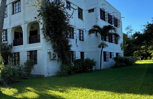 Malindi Appartement | Quaint & Serene Hideaway: 2-br ground-floor apt in Malindi Near Golf & Beach