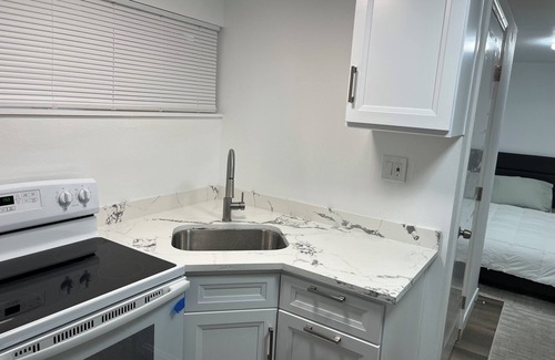 Olympic Hills Appartement | Quaint studio with WiFi in amazing Seattle