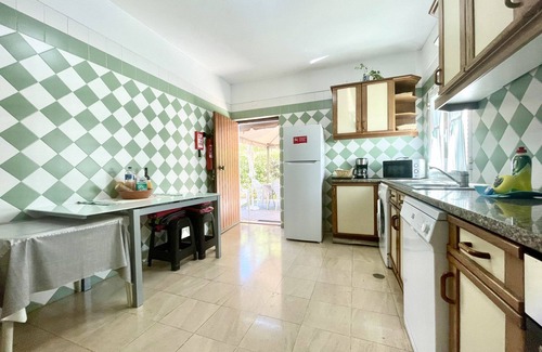 Vale de Carro Villa | Qualité villa de 4 chambres air conditionné, piscine privée, Nr. la plage et tout! Tout à pied