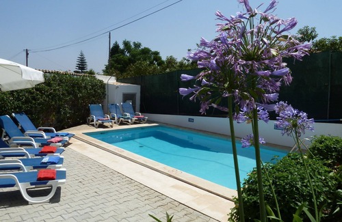 Vale de Carro Villa | Qualité villa de 4 chambres air conditionné, piscine privée, Nr. la plage et tout! Tout à pied
