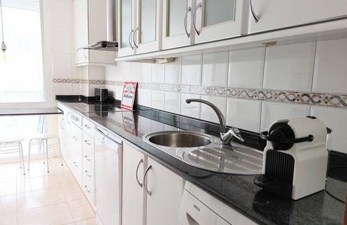 Leioa Appartement | Quality apartment, urban location.