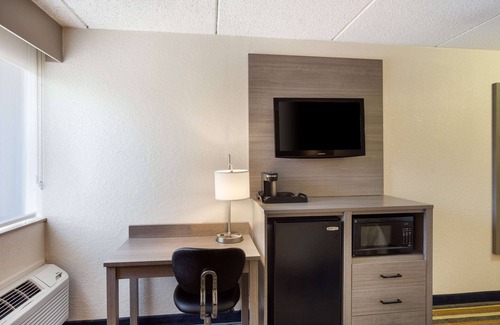 Colonie Hôtel | Quality Inn Central