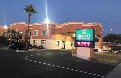 Mesa Hôtel | Quality Inn & Suites near Downtown Mesa