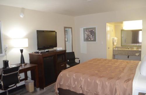 Mesa Hôtel | Quality Inn & Suites near Downtown Mesa