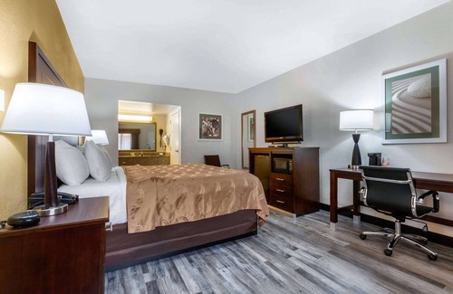 Mesa Hôtel | Quality Inn & Suites near Downtown Mesa