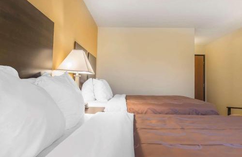Bairdford Hôtel | Quality Inn & Suites Pittsburgh Harmarville