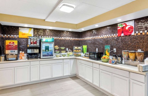 Ruther Glen Hôtel | Quality Inn & Suites