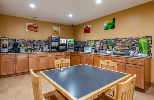 Tully Hôtel | Quality Inn Tully I-81