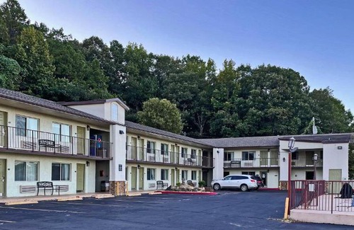 Clinton Hôtel | Quality Inn