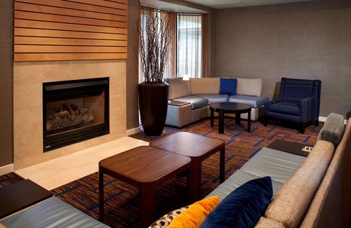 Novi Hôtel | Quality Stay with Convenient Parking, Pool, and Proximity to Local Landmarks