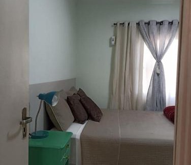 Maringa Maison | Quarto 1 para mulher