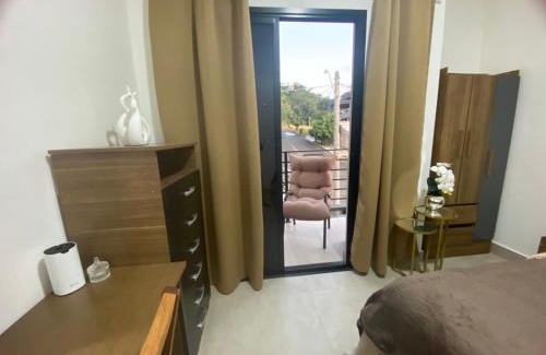 Jaguariuna Lit Et Petit-Déjeuner | Quarto com Varanda e Vista para a Mata