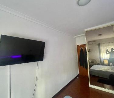 Laranjeiro Maison | Quarto de Casal Remodelado