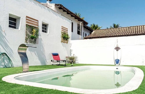 Jardim Virginia Appartement | Quarto de Pousada a 100 metros da Praia da Enseada