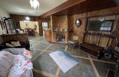Quitandinha Maison | Quarto triplo em Casa confortável - Petrópolis RJ - Anfitrião mora no local