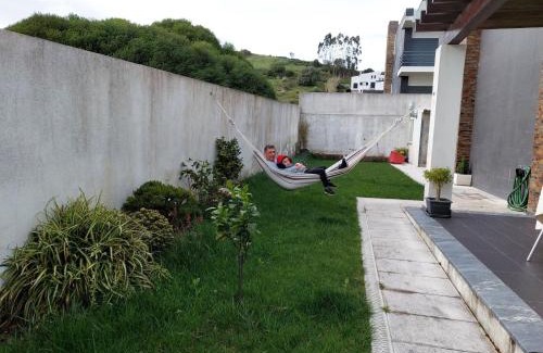 Sapataria Maison | Quartos com casa de banho privada perto da Malveira