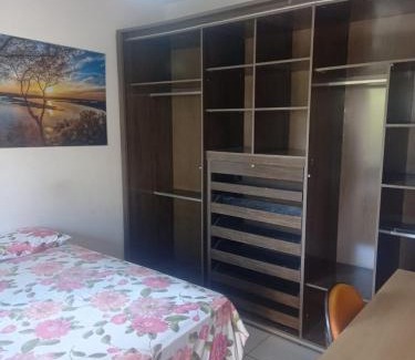 Florianopolis Maison | Quartos palhoça