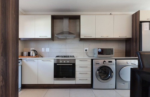 Century City Appartement | Quayside 301 by CTHA