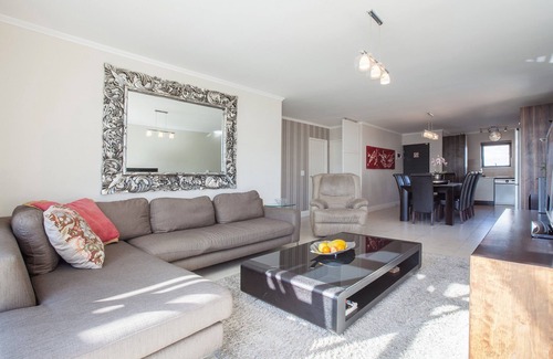 Century City Appartement | Quayside 301 by CTHA
