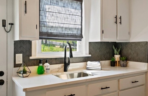 Staunton Maison | Queen City Twin of Staunton VA