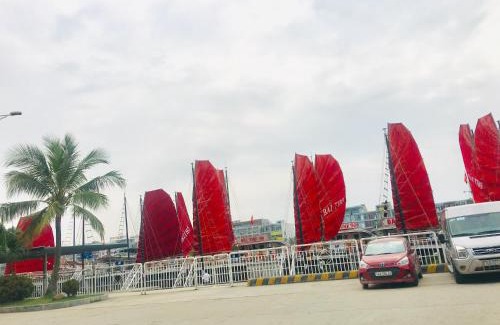 Ha Long Hôtel | Queen Motel