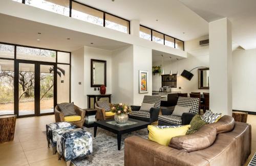 Sterkrivier Maison | Queen of Sheba, Self-Catering House at Buffelshuis Safari Camp