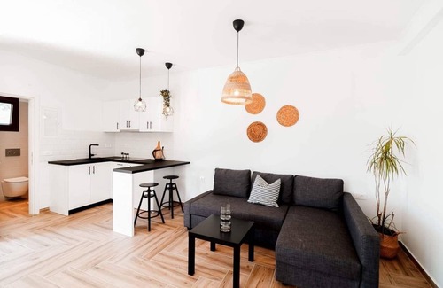 Parga Appartement | Queen suite with panoramic views