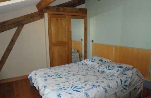 Saint-Nazaire-de-Valentane Autre | Maison quercynoise, vue dégagée, piscine privée - 15 personnes