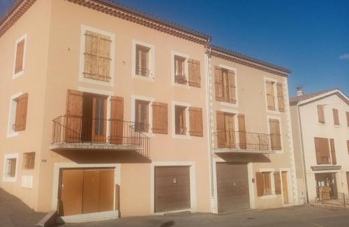 Tallard Appartement | Quiétude et confort