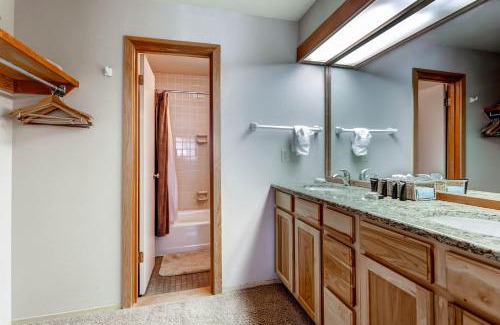 Keystone Maison | Quicksilver 1643